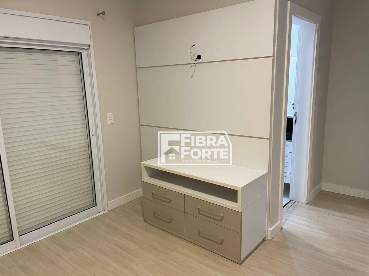 Casa de Condomínio para alugar com 4 quartos, 292m² - Foto 40