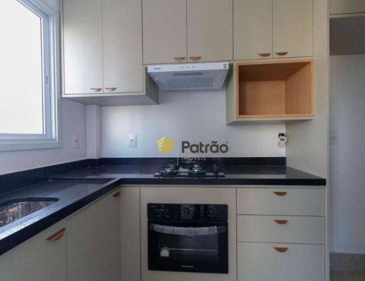 Apartamento para alugar com 1 quarto, 63m² - Foto 13