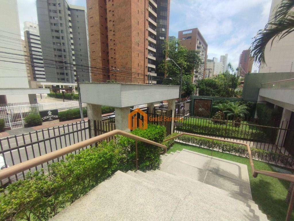 Apartamento à venda com 3 quartos, 276m² - Foto 29