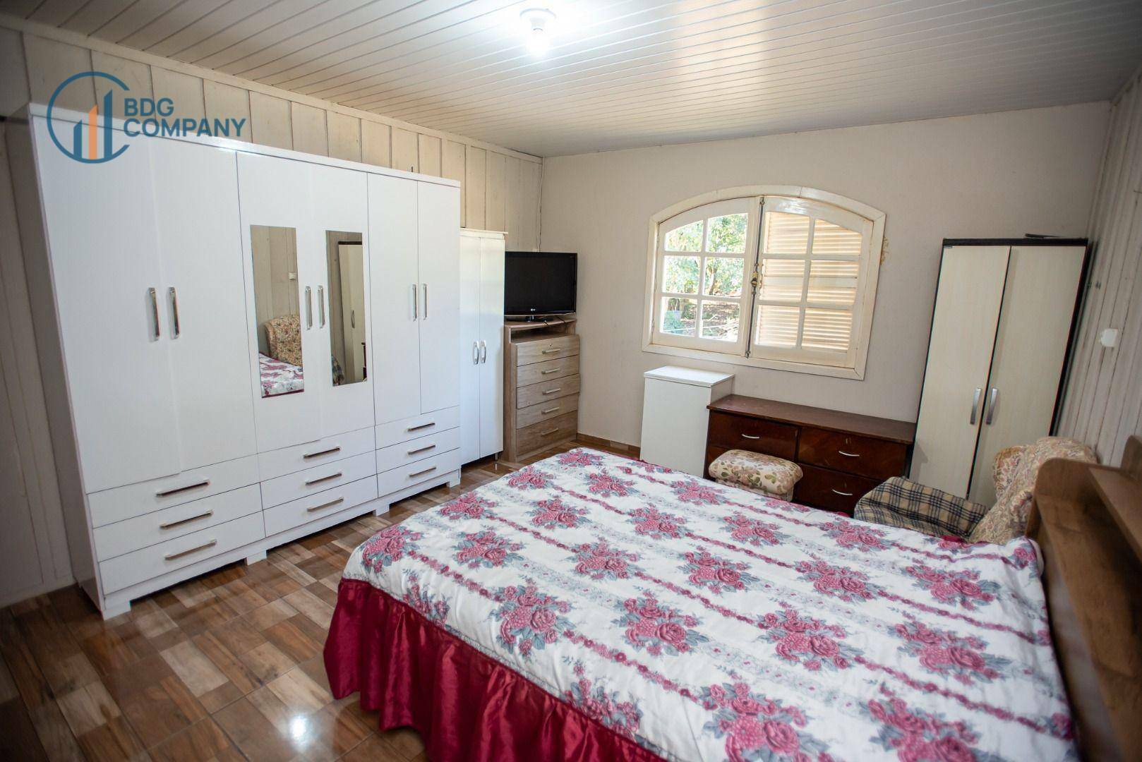 Chácara à venda com 3 quartos, 160m² - Foto 11