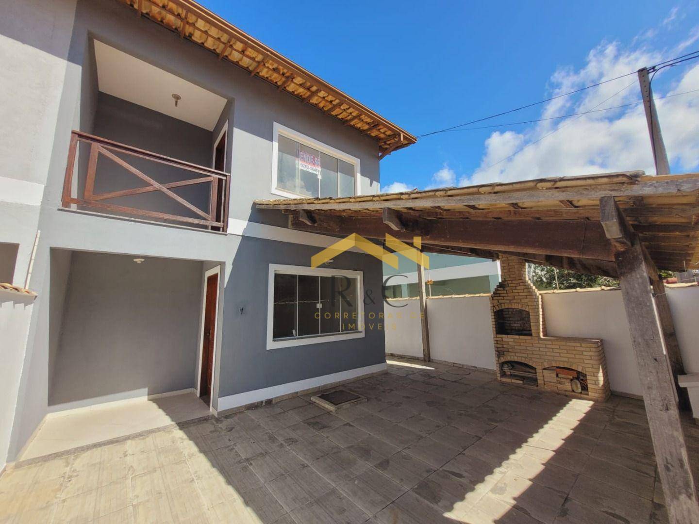 Casa à venda com 2 quartos, 85m² - Foto 1