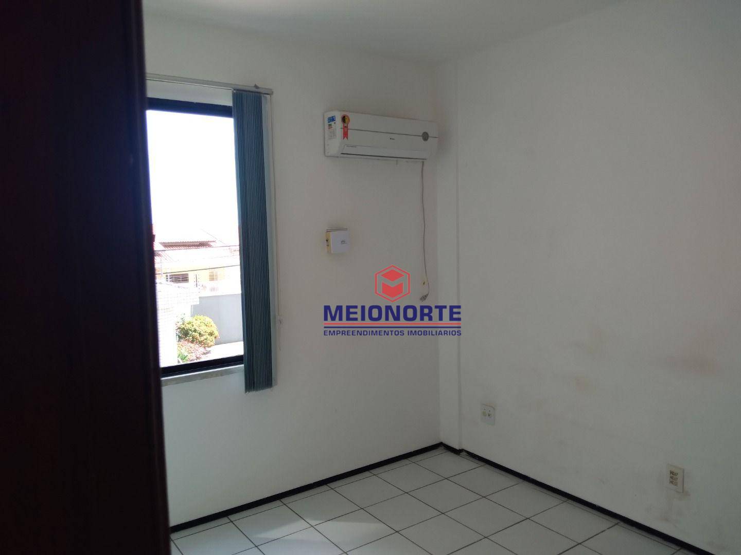 Apartamento para alugar com 2 quartos, 68m² - Foto 4