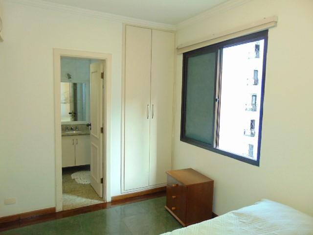 Apartamento à venda com 3 quartos, 186m² - Foto 19