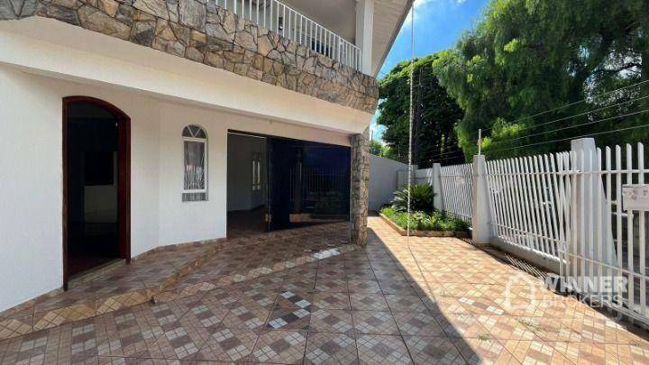 Sobrado à venda com 3 quartos, 244m² - Foto 4