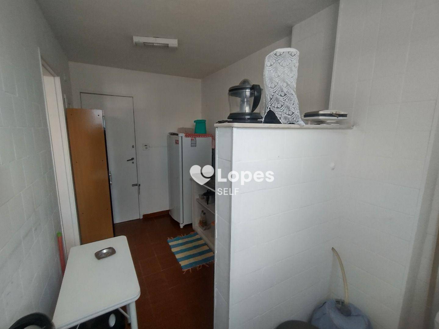 Apartamento à venda com 1 quarto, 55m² - Foto 4