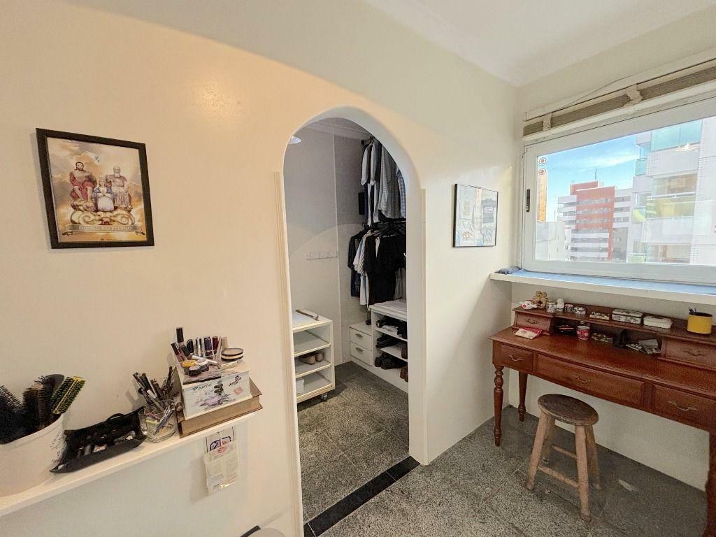 Apartamento à venda com 3 quartos, 294m² - Foto 27
