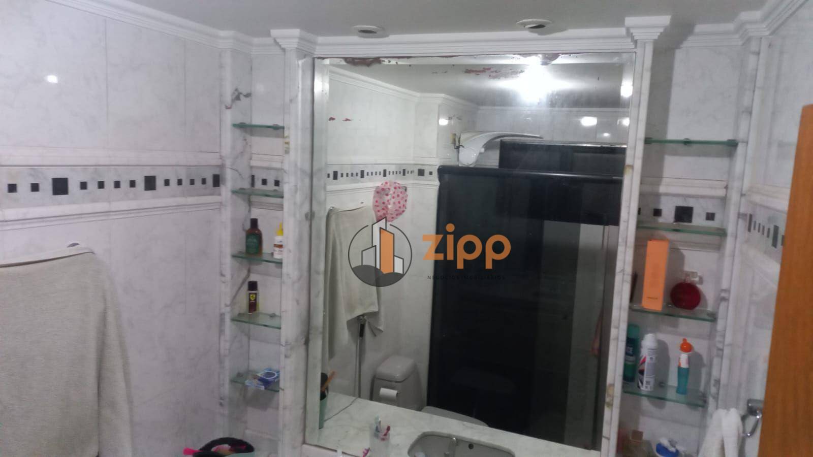 Apartamento à venda com 4 quartos, 140m² - Foto 23