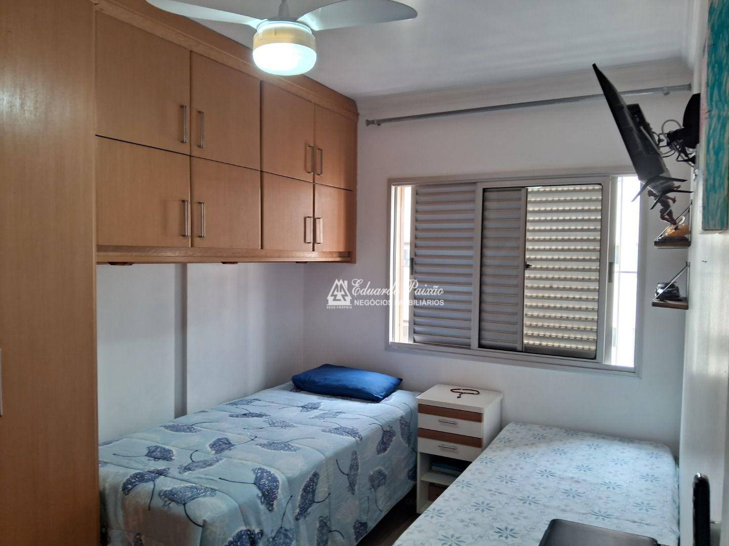 Apartamento à venda com 2 quartos, 65m² - Foto 12