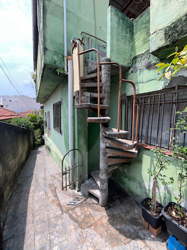 Sobrado à venda com 6 quartos, 250m² - Foto 25