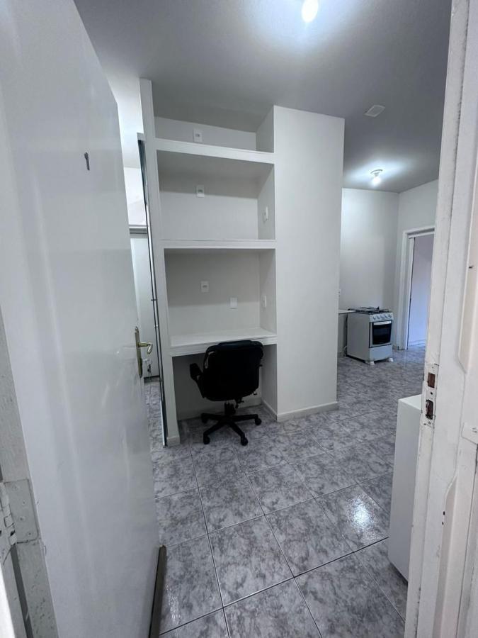 Casa para alugar com 1 quarto, 32m² - Foto 2