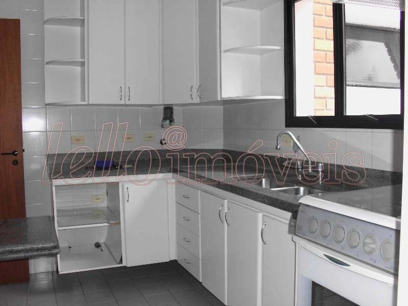 Apartamento para alugar com 3 quartos, 98m² - Foto 5