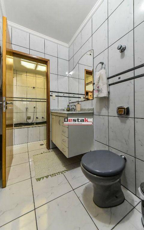 Sobrado à venda com 3 quartos, 181m² - Foto 63