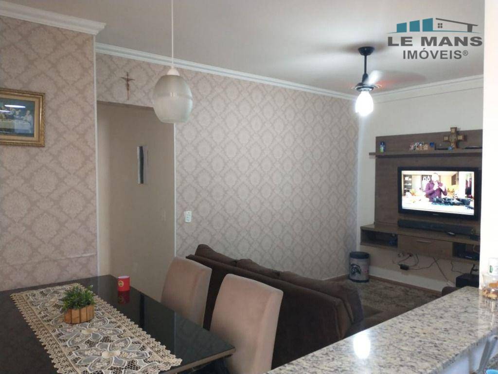 Apartamento à venda com 3 quartos, 85m² - Foto 10