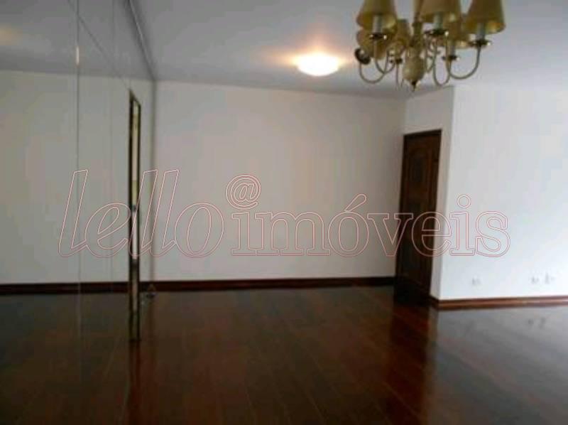 Apartamento para alugar com 3 quartos, 168m² - Foto 2