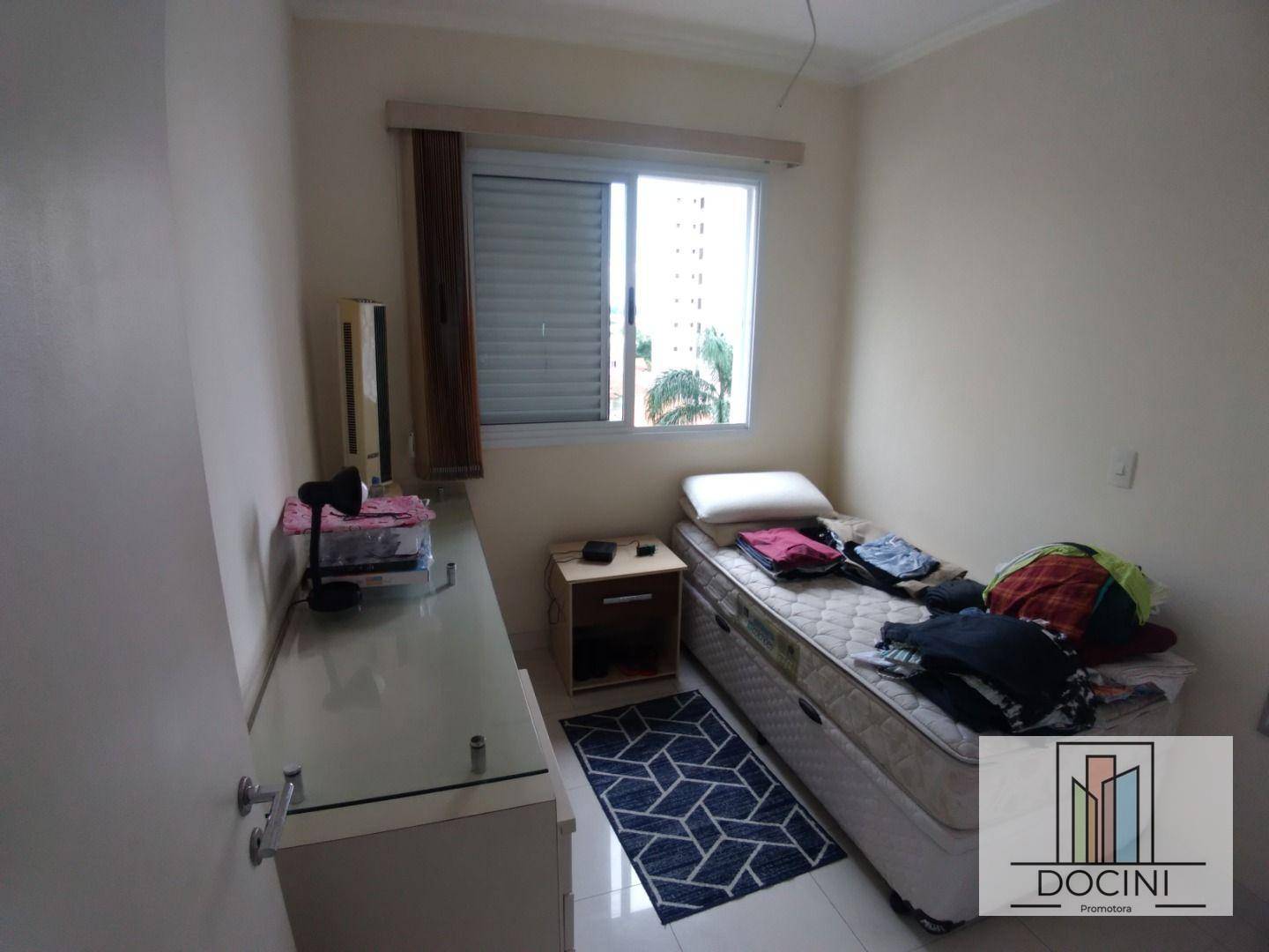 Apartamento à venda com 3 quartos, 75m² - Foto 20