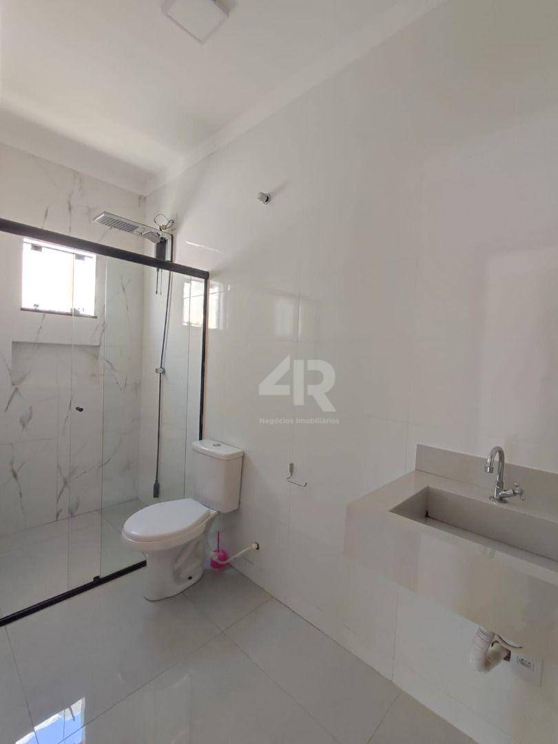 Casa à venda com 3 quartos, 80m² - Foto 8