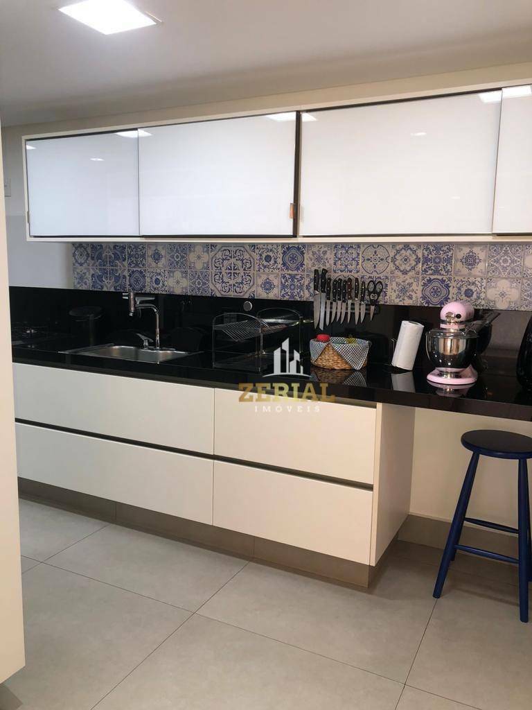 Apartamento à venda com 3 quartos, 177m² - Foto 12