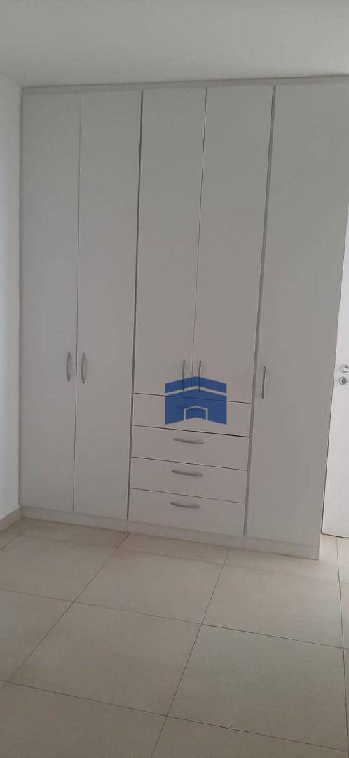 Apartamento à venda com 2 quartos, 67m² - Foto 5