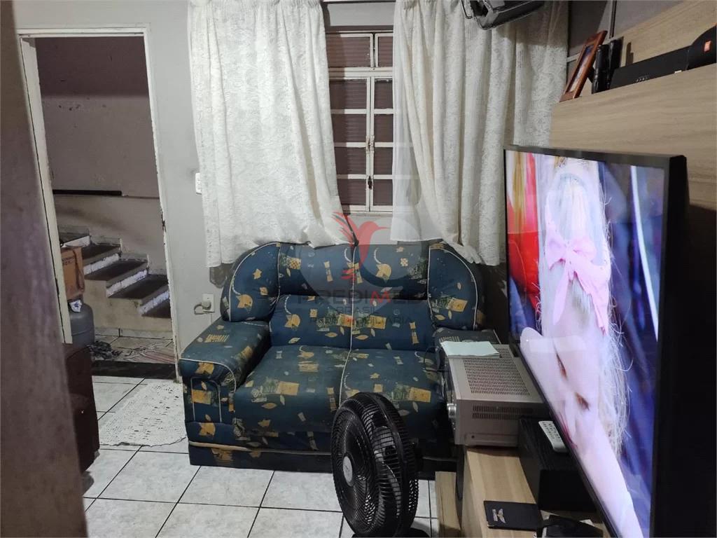 Sobrado à venda com 3 quartos, 261m² - Foto 11