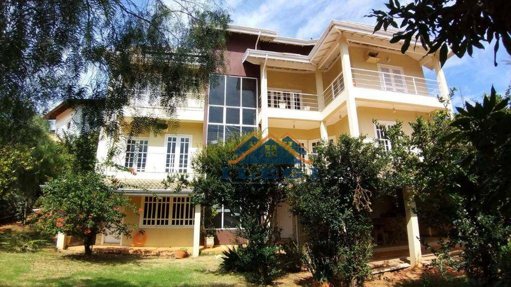 Casa de Condomínio à venda com 5 quartos, 448m² - Foto 2