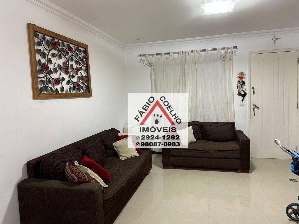 Sobrado à venda com 3 quartos, 99m² - Foto 1