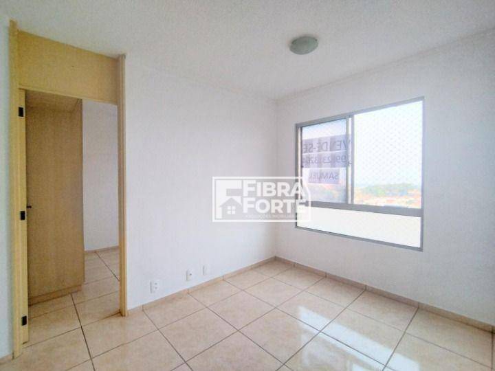 Apartamento à venda com 2 quartos, 44m² - Foto 3