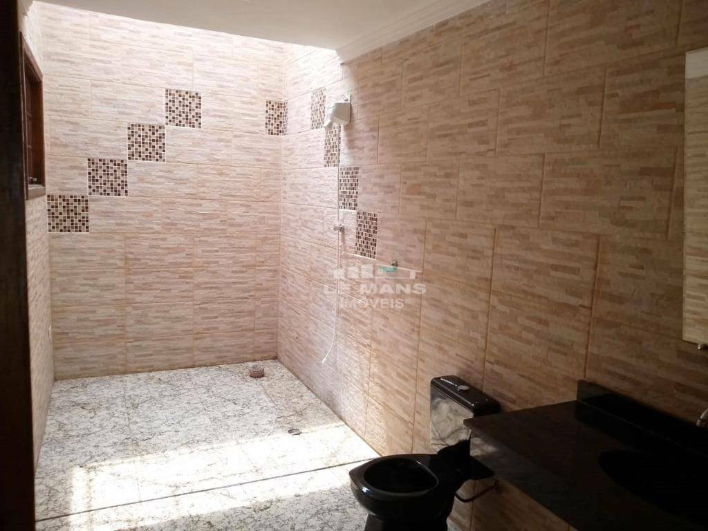 Casa à venda com 2 quartos, 180m² - Foto 5