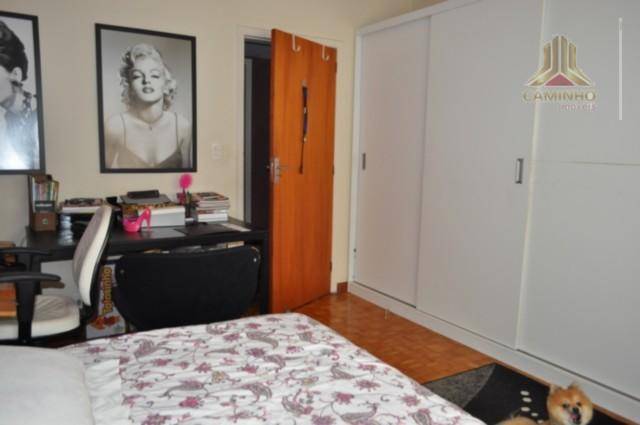 Apartamento à venda com 3 quartos, 221m² - Foto 13