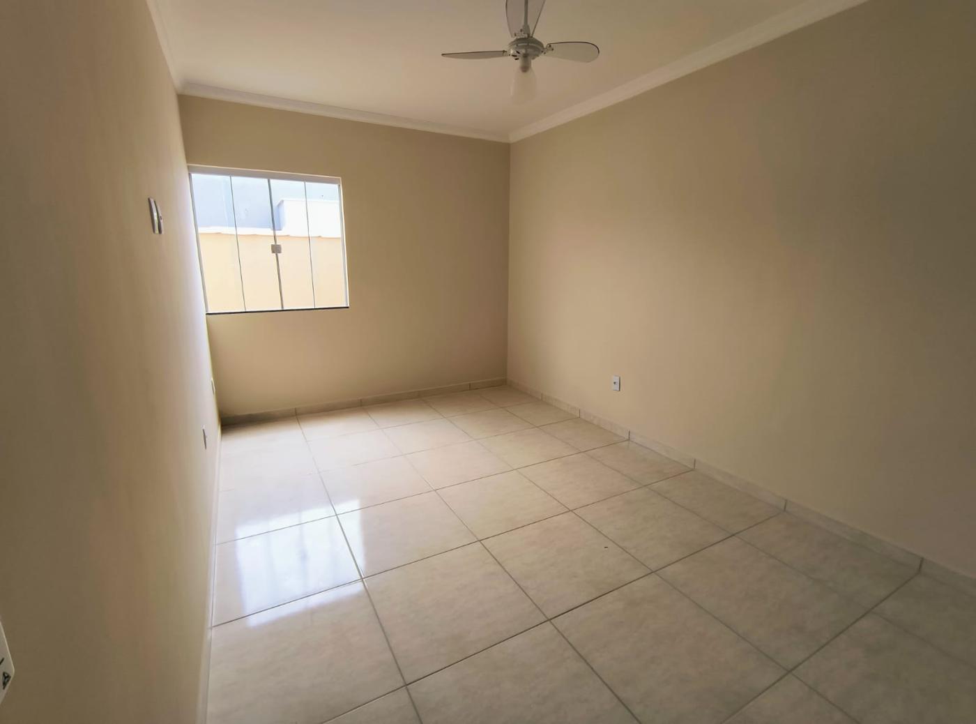 Casa à venda com 2 quartos, 450m² - Foto 6