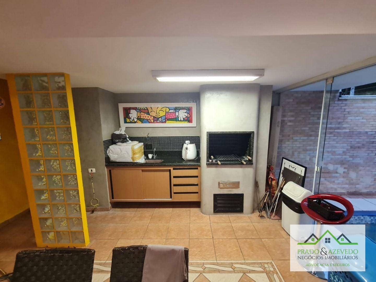 Casa à venda com 4 quartos, 300m² - Foto 25