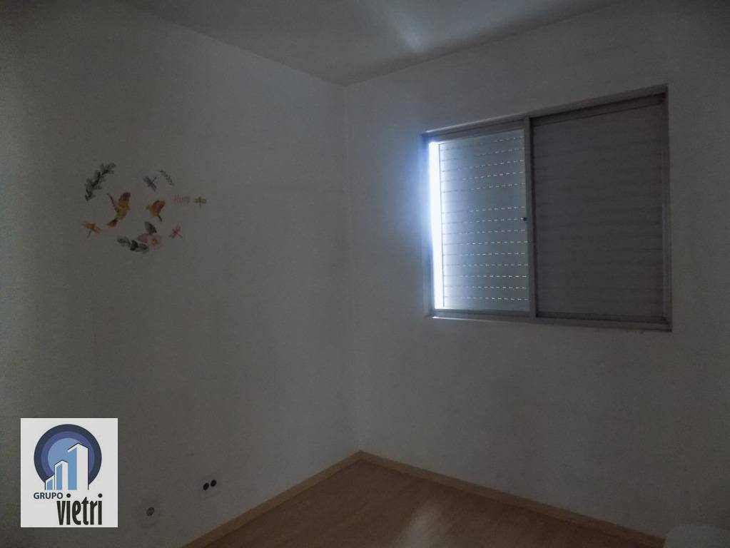 Apartamento para alugar com 2 quartos, 62m² - Foto 13