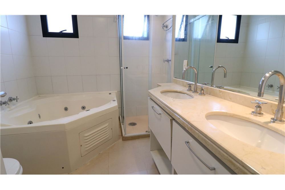 Apartamento à venda com 3 quartos, 191m² - Foto 37