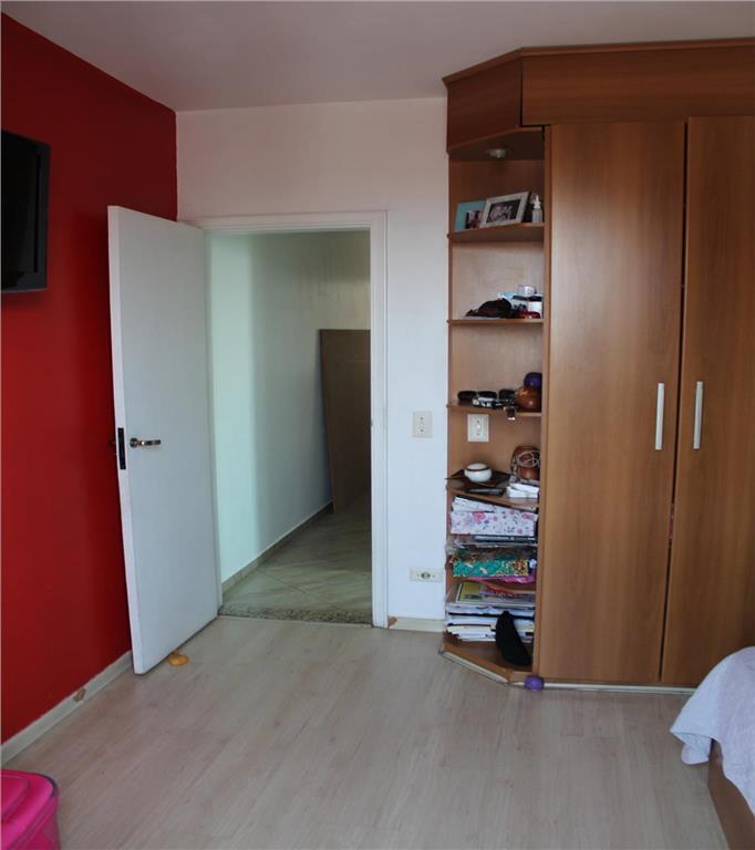 Apartamento à venda com 2 quartos, 78m² - Foto 9