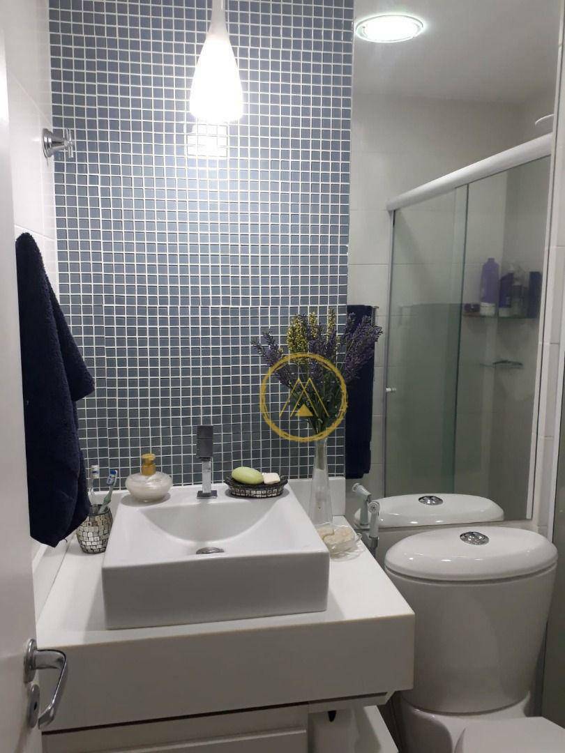 Apartamento à venda com 3 quartos, 68m² - Foto 3