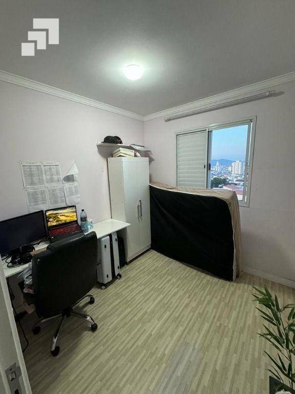 Apartamento à venda com 3 quartos, 62m² - Foto 13