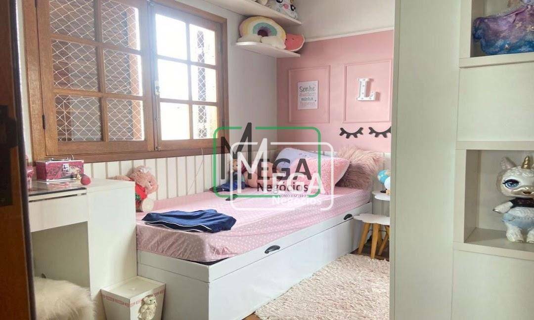 Casa à venda com 3 quartos, 240m² - Foto 16