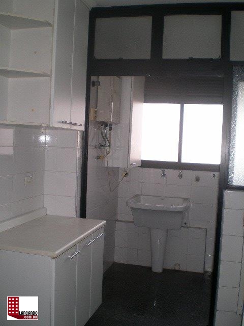 Apartamento à venda com 3 quartos, 98m² - Foto 5