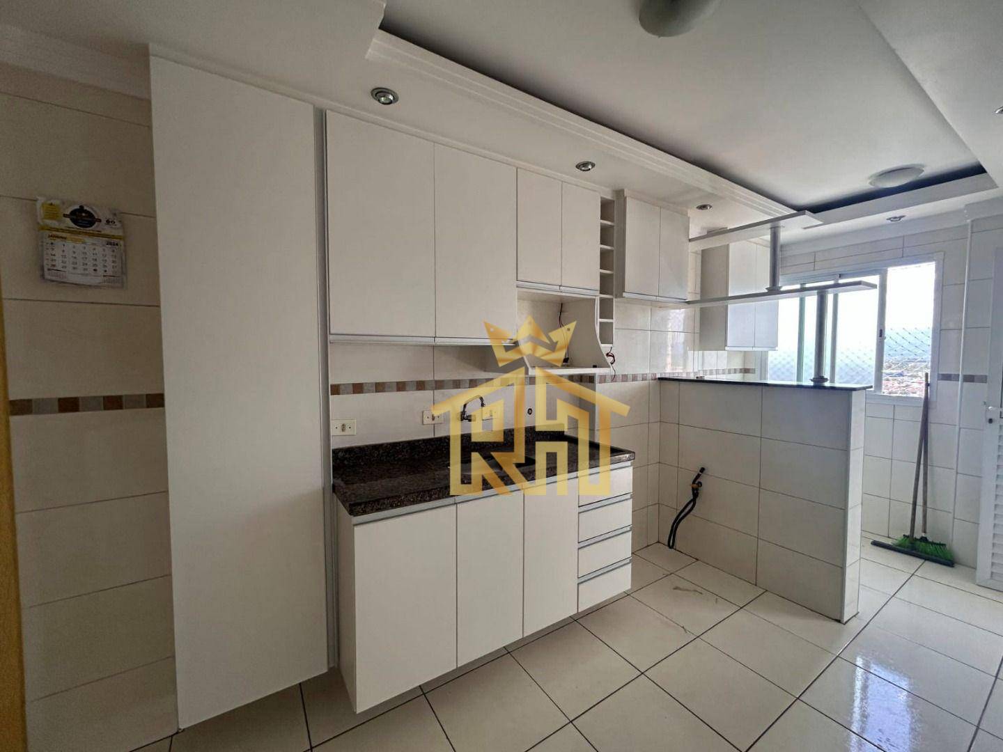 Apartamento à venda com 1 quarto, 61m² - Foto 12