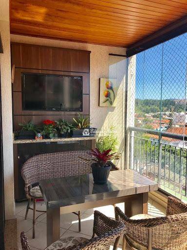 Apartamento à venda com 3 quartos, 154m² - Foto 1