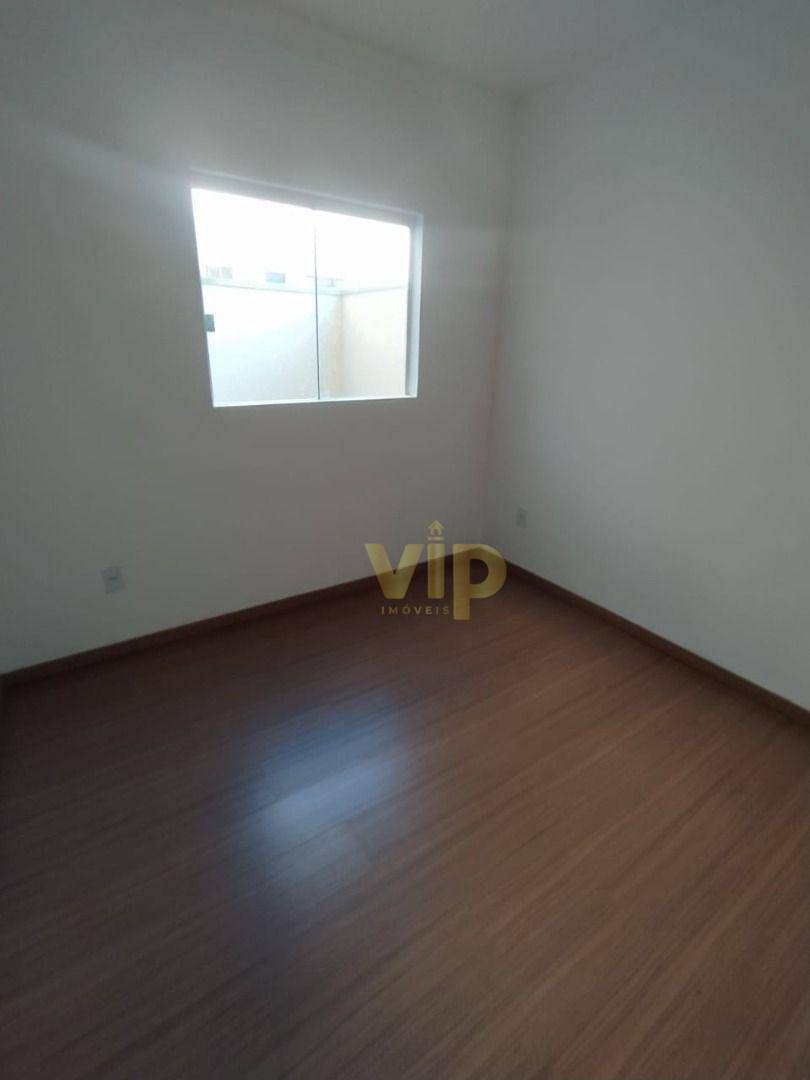 Apartamento à venda com 2 quartos, 70m² - Foto 4