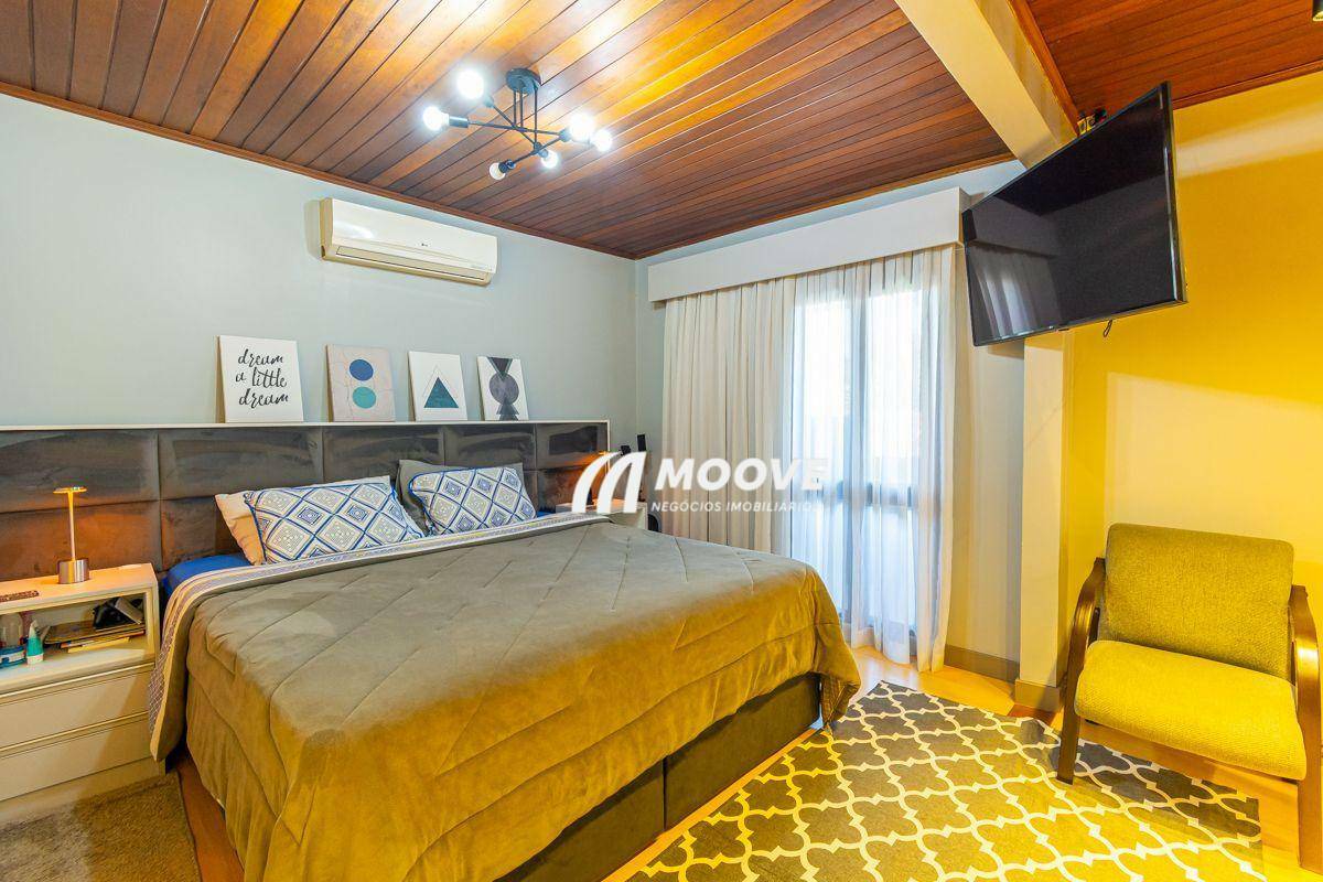 Sobrado à venda com 3 quartos, 350m² - Foto 13