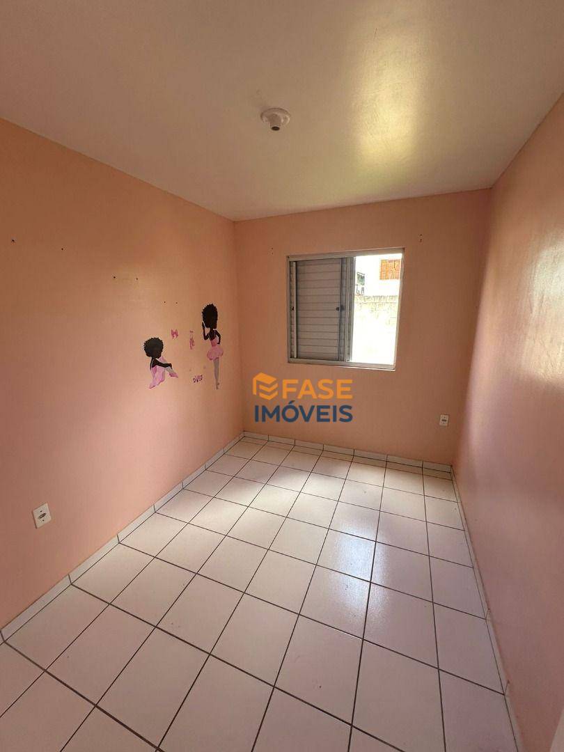 Apartamento à venda com 2 quartos, 44m² - Foto 2