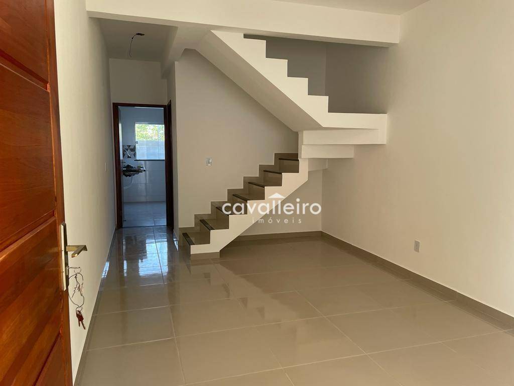 Casa à venda com 2 quartos, 81m² - Foto 4