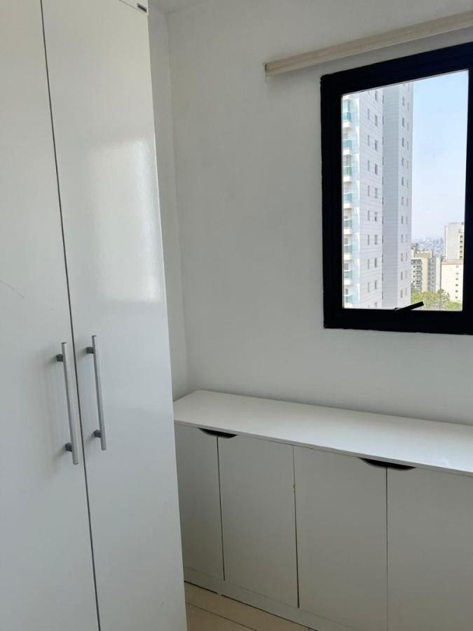 Apartamento para alugar com 3 quartos, 98m² - Foto 13