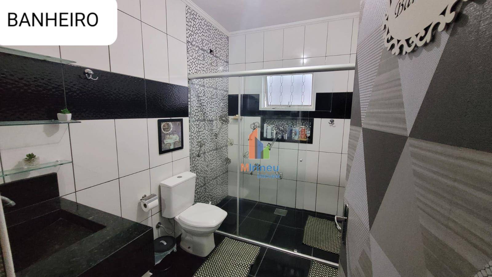 Casa à venda com 3 quartos, 180m² - Foto 8