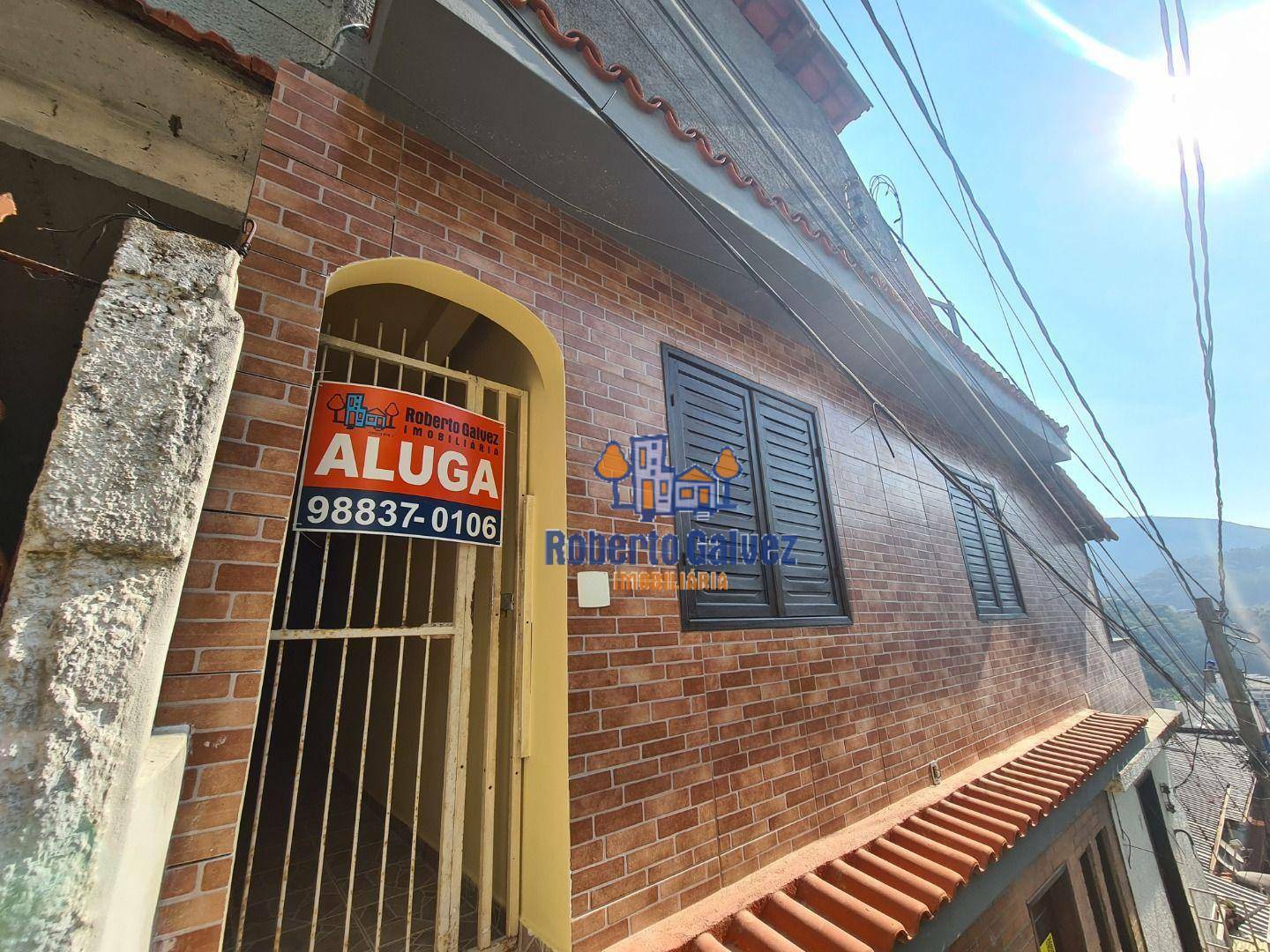 Casa para alugar com 2 quartos, 64m² - Foto 1