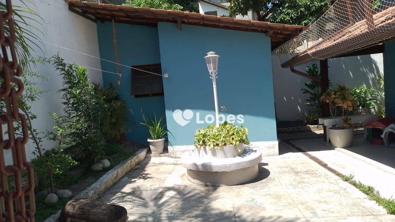 Casa à venda com 3 quartos, 250m² - Foto 5