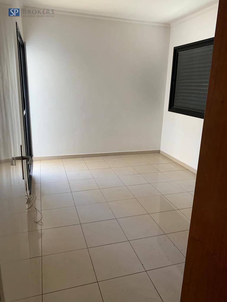 Apartamento à venda com 3 quartos, 117m² - Foto 11