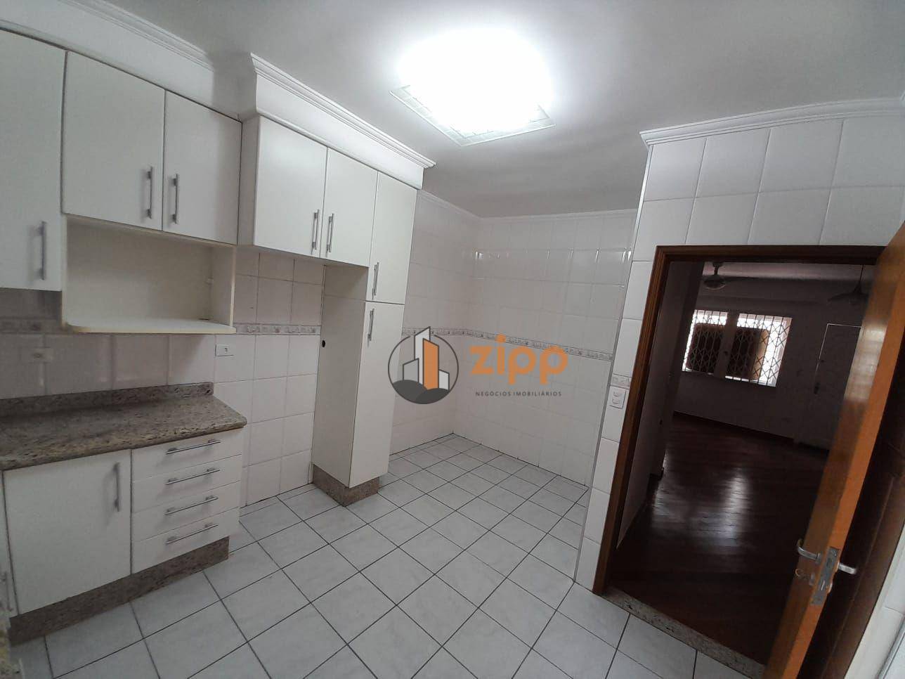 Sobrado à venda com 3 quartos, 160m² - Foto 17