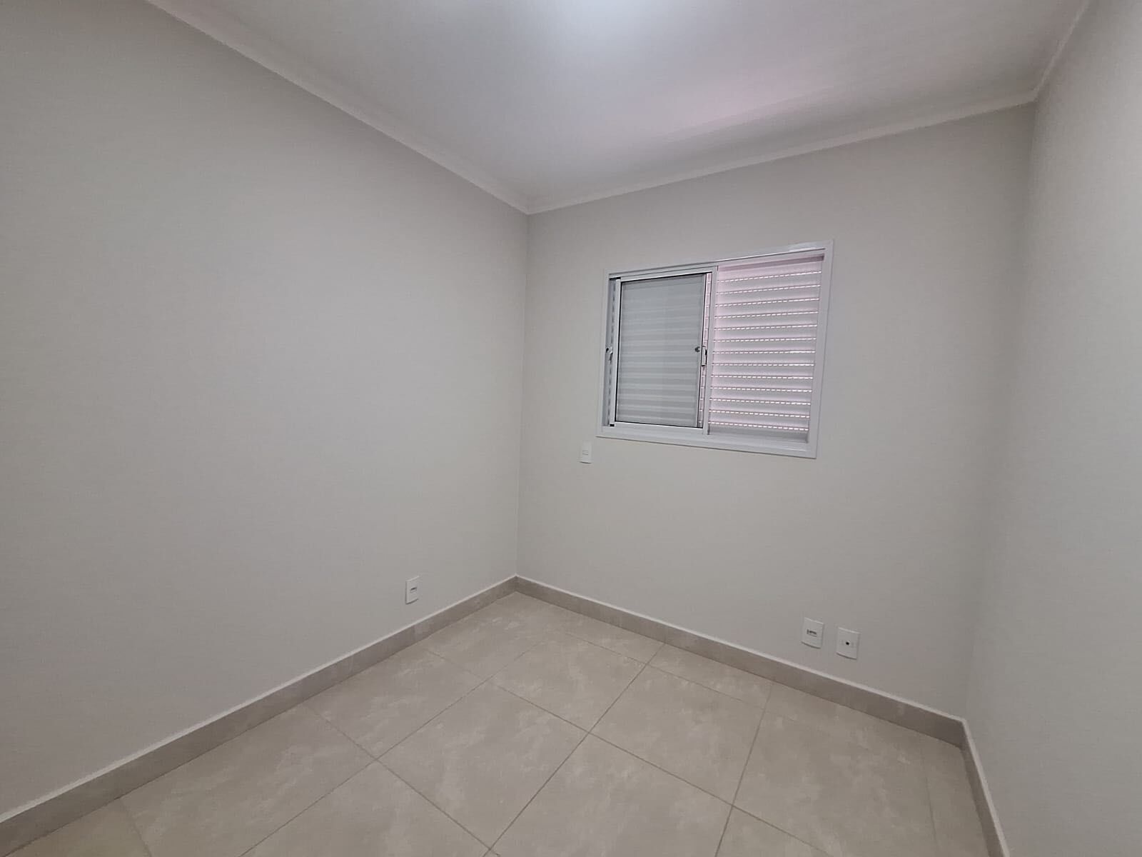 Apartamento para alugar com 3 quartos, 89m² - Foto 3